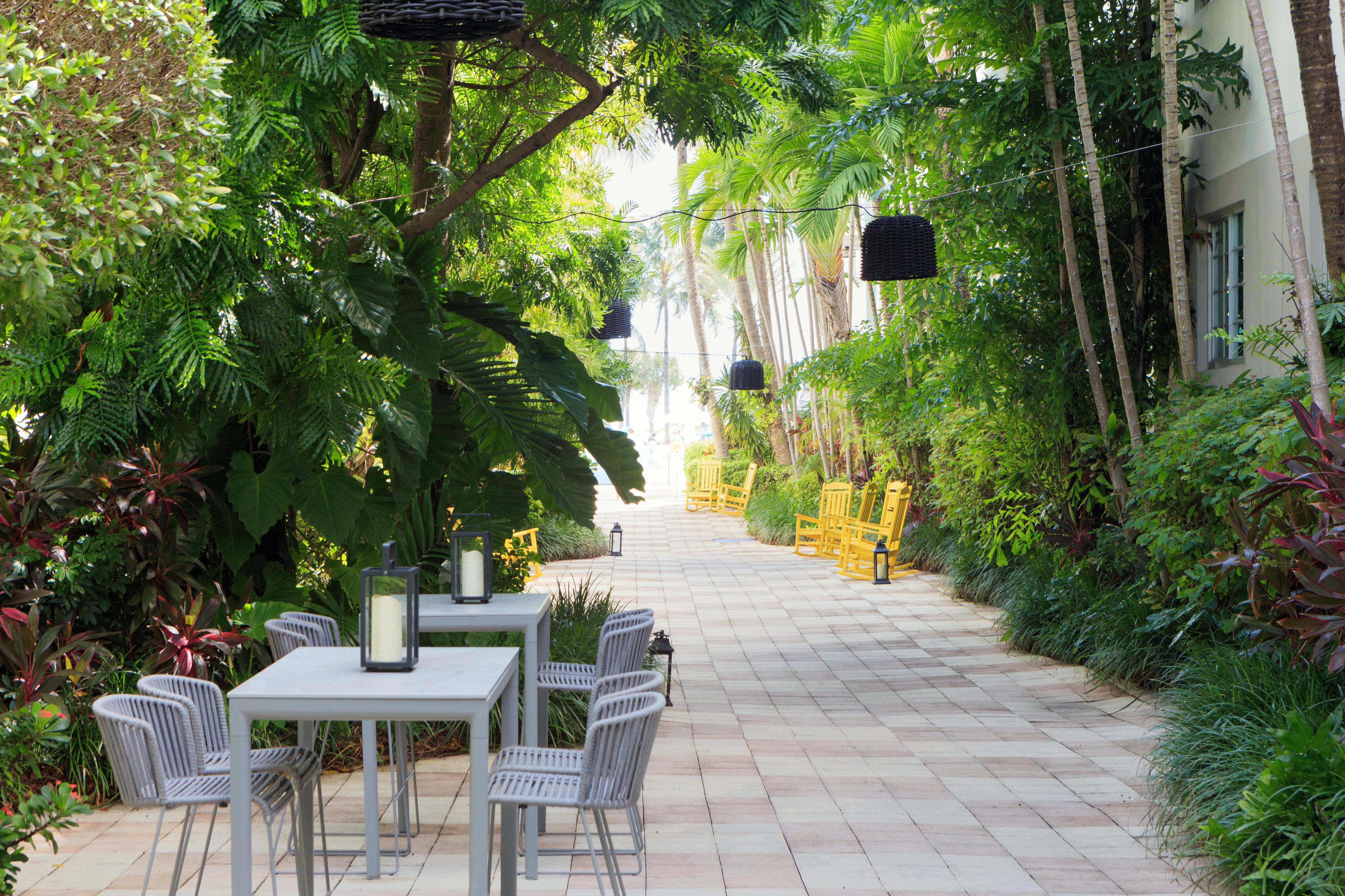 Kimpton Surfcomber Hotel Miami Beach Exterior foto