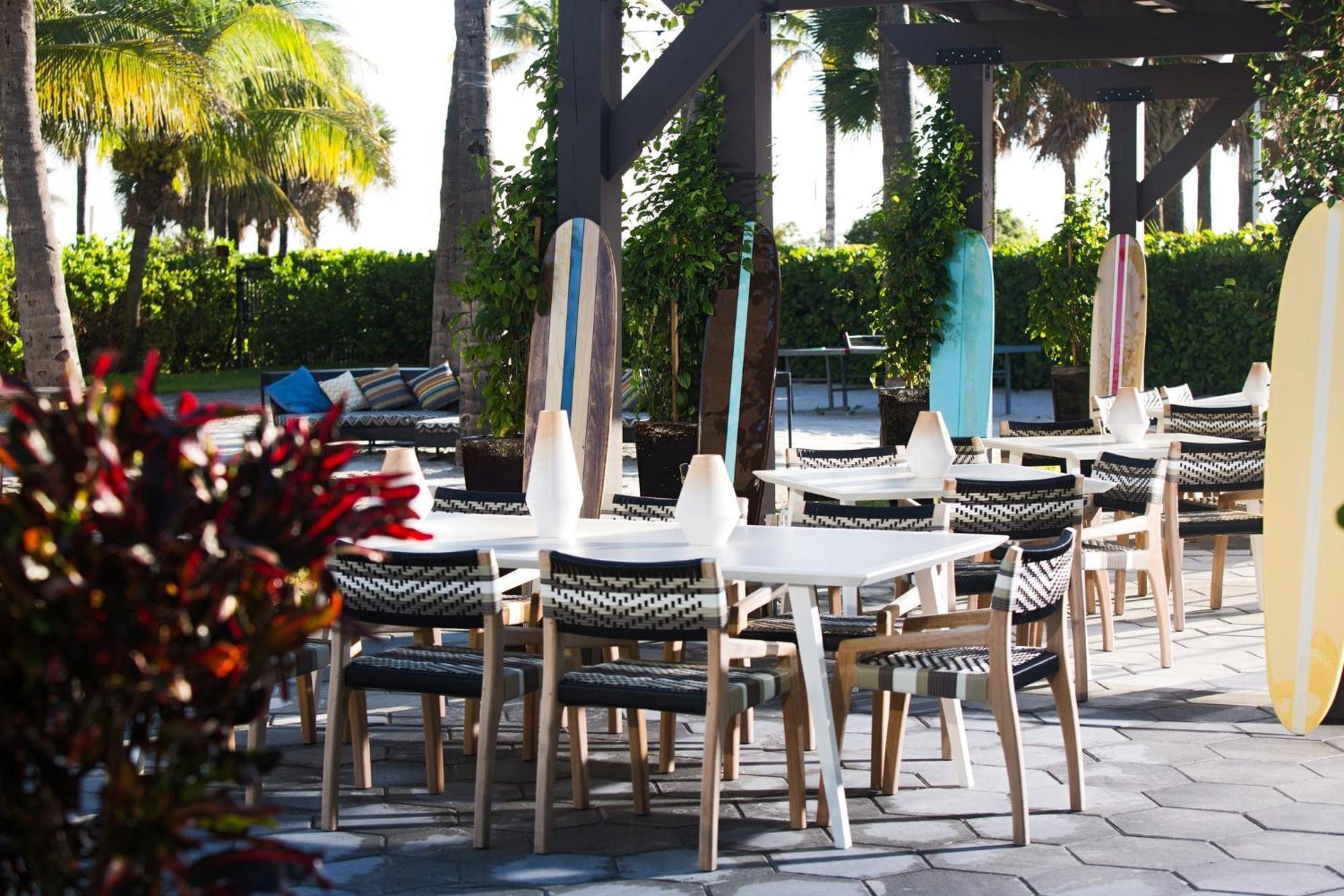Kimpton Surfcomber Hotel Miami Beach Exterior foto